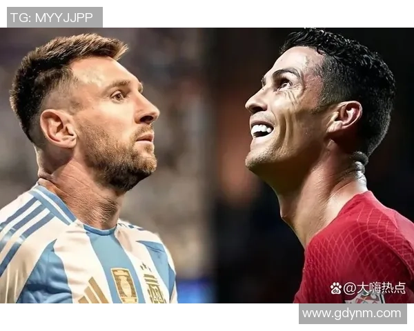 足球明星与偶像合影